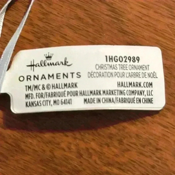 Biker Motorcycle Jacket “Live To Ride” - Hallmark 2023 Ornament - Picture 3 of 3